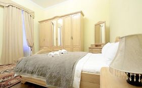 Pro Apartments 12213